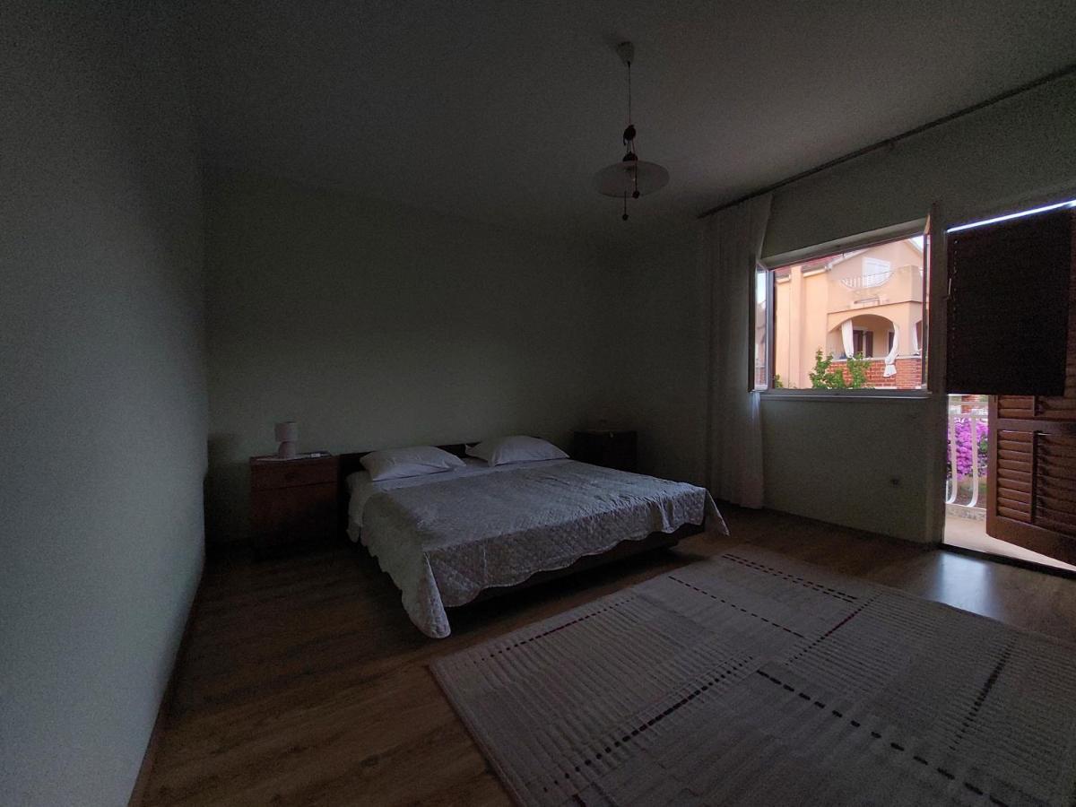 Apartman Stipe Grebastica Luaran gambar